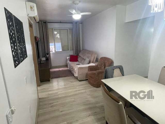 Apartamento 3 dormitórios recem reformado, piso laminado, dois banheiros,  semi mobiliado, garagem, salão de festas, prédio de 4 andares,  posição solar frente leste, ao lado do shopping Walling.