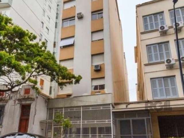 JK totalmente reformado hidráulica e elétrica no Centro, na rua Duque de Caxias, com 29m2, cozinha americana. Prédio com elevador.