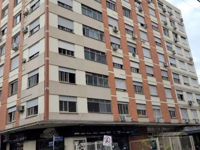 Apartamento a venda, na Lima e Silva, frente, 1 dormitório, área de serviço separada mais pequeno pátio. No pólo 'nervoso' da cidade baixa, tudo perto, restaurante, bares, lojas, cafeteria..