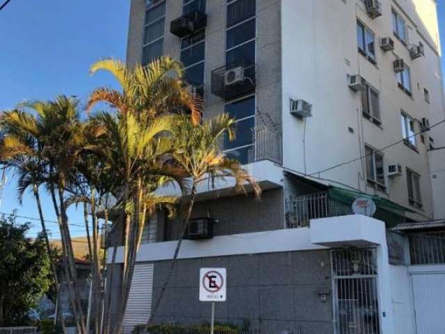 Vende-se apartamento térreo no Bairro Partenon, 1 dormitório,  amplo e ensolarado, living,  banheiro social, área de serviço e terraço privativo. Próximo ao Zaffari Ipiranga.