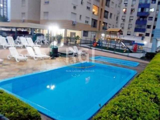 Apartamento de FRENTE -  3 dormitórios sendo 1 suíte, com 84,34 m² privativos,  living 2 ambientes, banheiro social, cozinha e área de serviços.Churrasqueira no apto e no salão de Festas.  No 6º andar