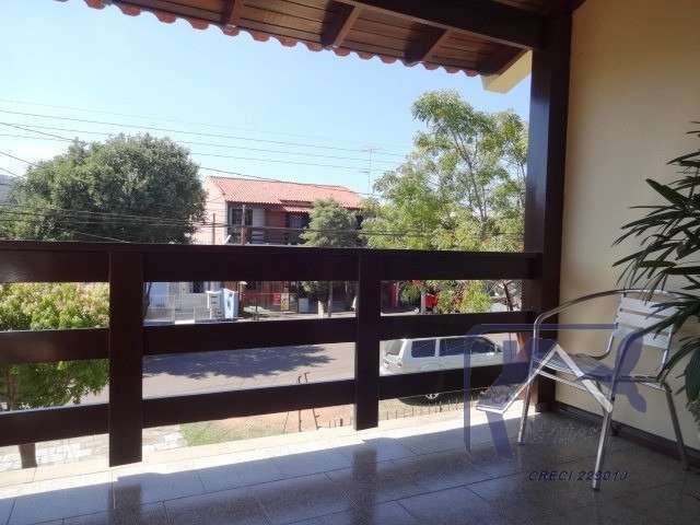 Casa 4 dormitórios, 1 suíte, 4 vaga de garagem, no bairro Cavalhada, Porto Alegre/RS &lt;BR&gt;  &lt;BR&gt;Excelente casa no bairro Cavalhada, Jardim das Palmeiras. &lt;BR&gt;&lt;BR&gt;No piso superio