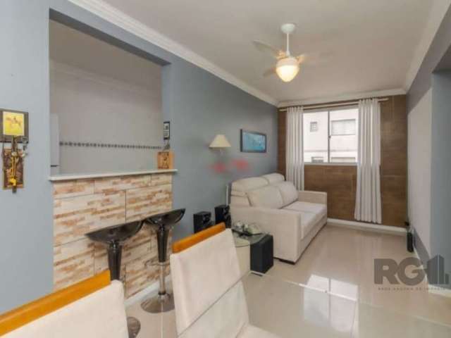 Apartamento com 02 dormitórios, no Bairro Jardim Itú, com vaga de garagem, com piso laminado e porcelanato, água quente, cozinha americana sob medida, área de serviço e 1 vaga de garagem. Ficam no imó