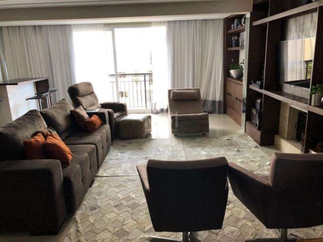 Maravilhoso apartamento no bairro Jardim Europa, 03 dormitórios (3 suítes), hidromassagem na suíte master,3 vagas de garagem com depósito, 163 m2 privativos. Finamente mobiliado com amplo living para 