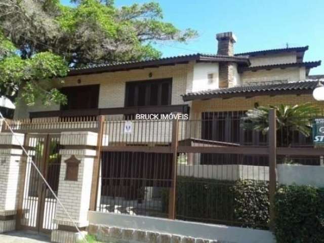 Bruck Imóveis vende. Casa de 3 dormitórios no Bairro Aberta dos Morros, Zona Sul de Porto Alegre, próximo ao Zaffari Hípica.&lt;BR&gt;&lt;BR&gt;Compre  Casa de 3 dormitórios sendo todos suítes, 4 banh