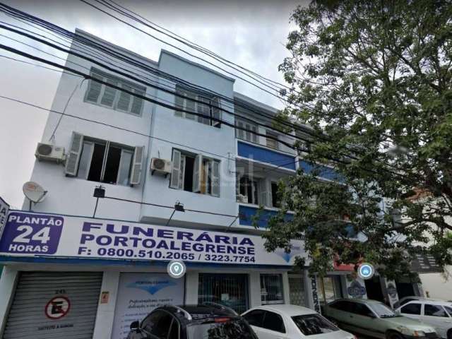 Vende apartamento de frente  com 98,30 m2 , sendo 3 dormitórios  living dois ambientes , copa cozinha , espaço área intima que comporta um escritório ou sala para tv , banheiro auxiliar  área coberta 