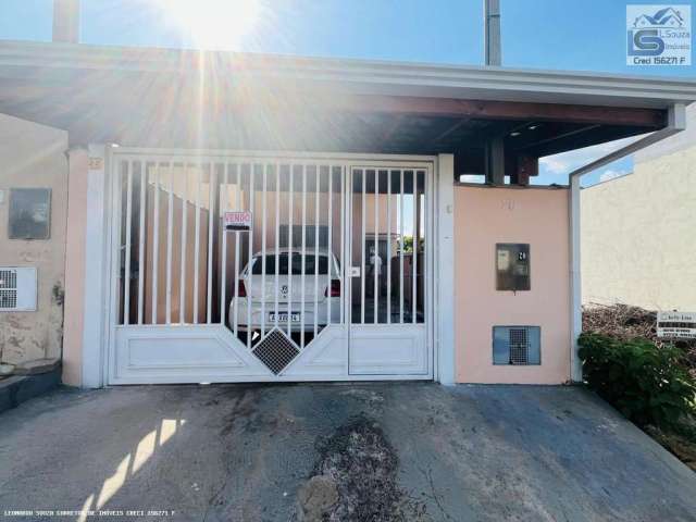 Casa para Venda em Pinhalzinho, Centro, 3 dormitórios, 1 suíte, 2 banheiros, 2 vagas