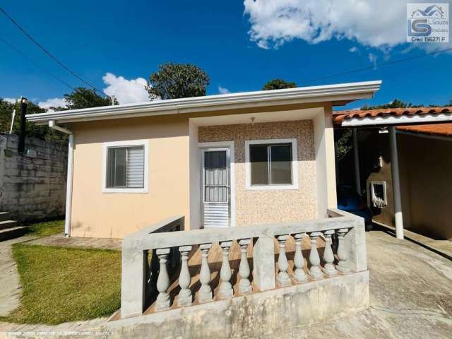 Casa para Venda em Pinhalzinho, Centro, 2 dormitórios, 2 banheiros, 1 vaga