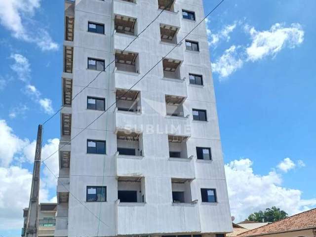 Apartamento no Bairro Itaum