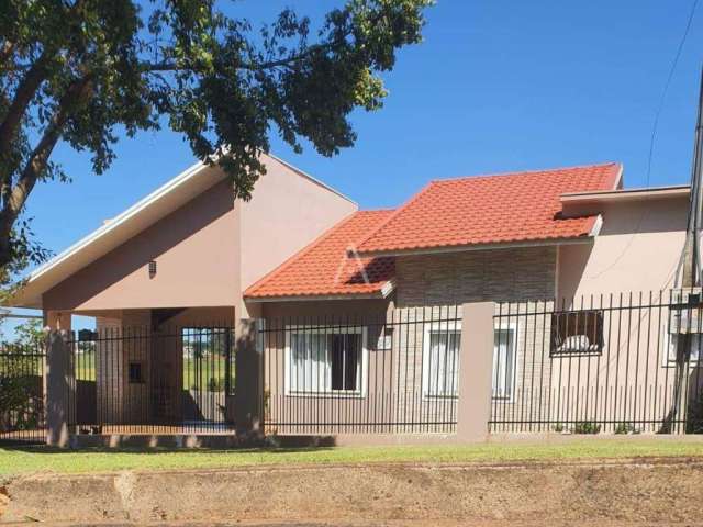 Casa Residencial 3 quartos à venda no Bairro CENTRO em TOLEDO por R$ 680.000,00