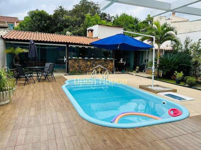 Casa no Ipê Amarelo - Belvedere | 3 Quartos, Suíte, Piscina e Área Gourmet em Rua Privilegiada