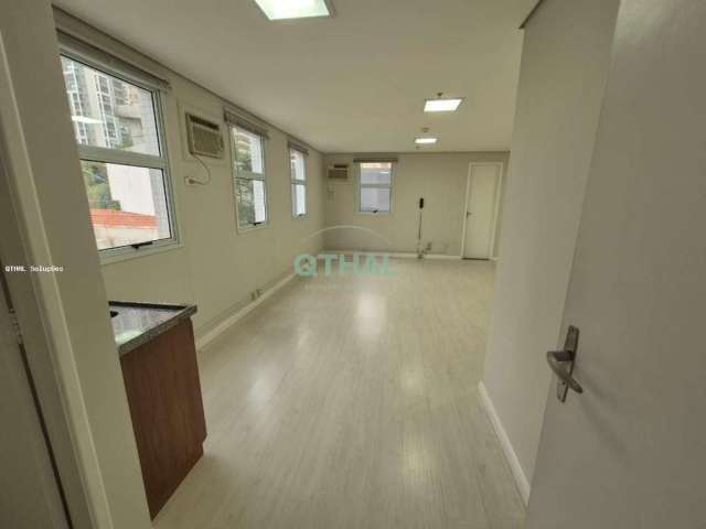 Sala para Alugar de 55m², com 02 vagas e 03 banheiros no Brooklin Paulista.