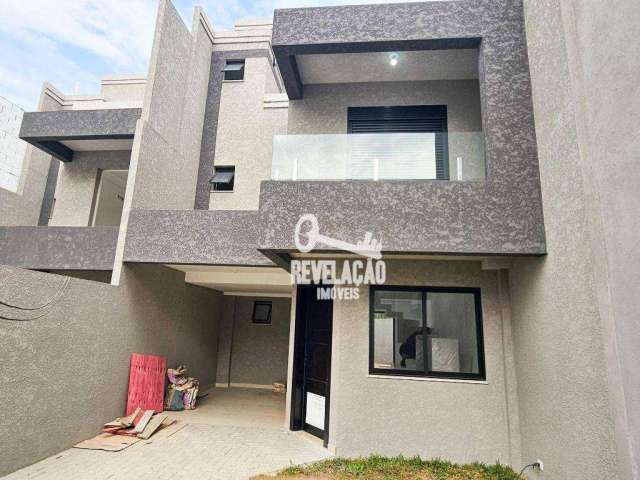 Sobrado com 3 dormitórios à venda, 132 m² por R$ 630.000,00 - Uberaba - Curitiba/PR