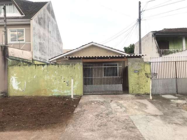 Casa com 3 dormitórios para alugar, 80 m² por R$ 2.300/mês - Cajuru - Curitiba/PR