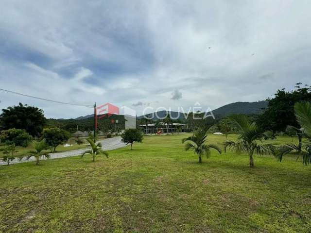 Chácara / sítio com 3 quartos à venda em Cerro, Camboriú , 21000 m2 por R$ 5.500.000