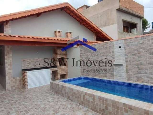 Casa Nova 2 Dormitórios com Piscina em Itanhaém -SP