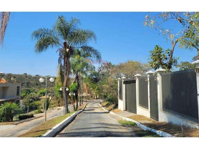 Lote em  Lagoa Santa - condomínio fechado - Cond. Majestade Sabiá, 1.281m²