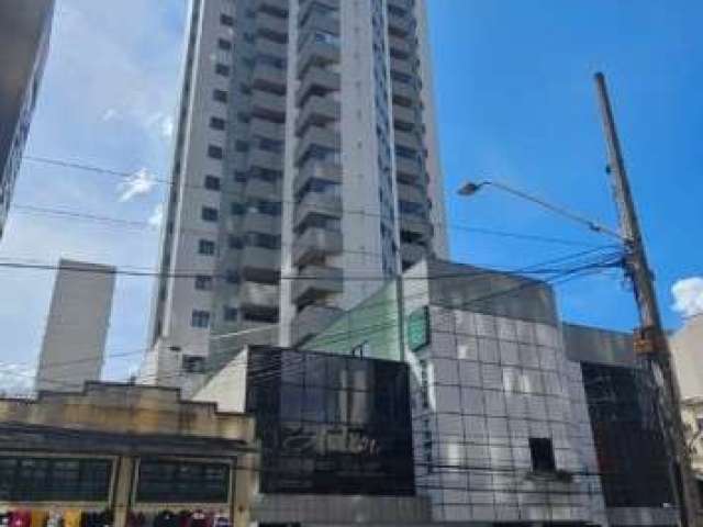 Excelente apartamento Mobiliado no Centro de Curitiba - ED. GREEN TOWER