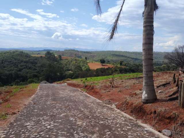 Chácara à venda em Carreiras, Ouro Branco-MG.