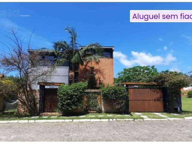 Casa 3 Quartos e 5 banheiros para Alugar, 450 m² por R$ 13.000/Mês