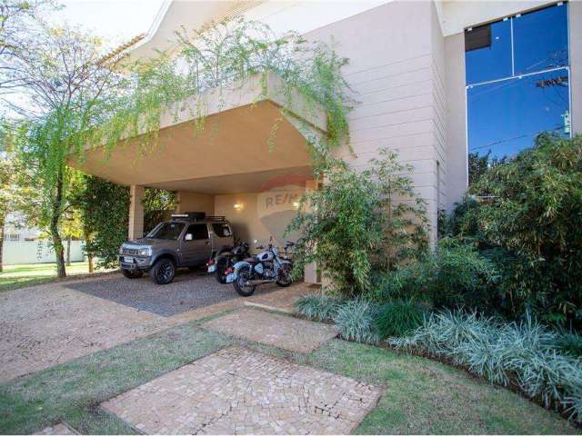 Casa à venda no Condomínio Guaporé 1, com 3 quartos, 285m² em Ribeirão Preto/SP