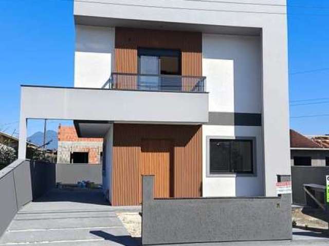 Casa com 3 quartos à venda na Rua José Onofre Pereira, 51, Bela Vista, Palhoça por R$ 730.000