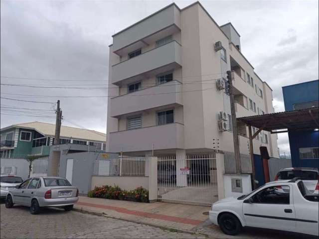 Apartamento com 2 quartos à venda na Rua Tertuliano de Andrade, 1165, Ponte do Imaruim, Palhoça por R$ 300.000