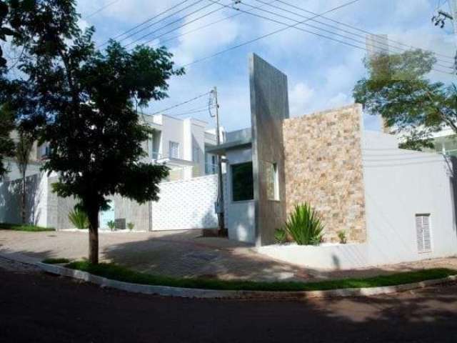 Casa com 3 dormitórios à venda, 126 m² por R$ 760.000,00 - Terra Bonita - Londrina/PR