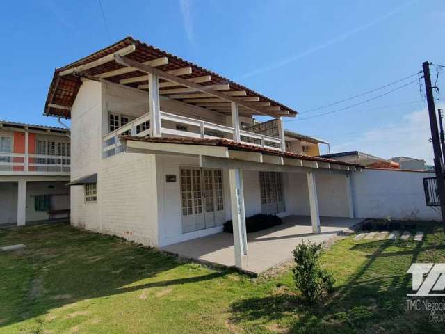 Casa Sobrado em Enseada, São Francisco do Sul/SC