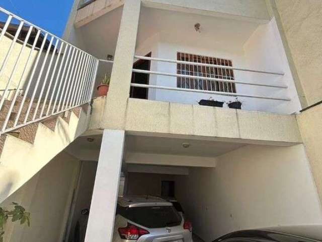 Casa com 3 dormitórios à venda, 223 m² por R$ 800.000,00 - Jardim Santa Clara - Guarulhos/SP