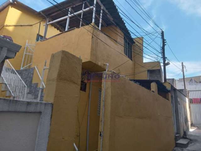 Casas para renda na Vila Medeiros com 03 casas com 01 dorm, cozinha, wc e  lavanderia (sem vaga).