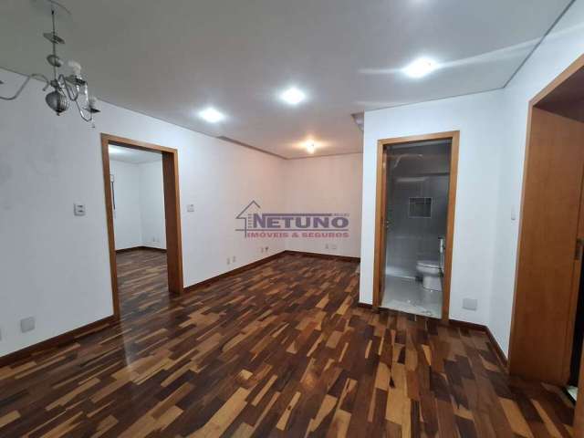 Casa Nova com ótima localização sendo 2 quartos, sala, cozinha, 2 banheiros e área de serviço.