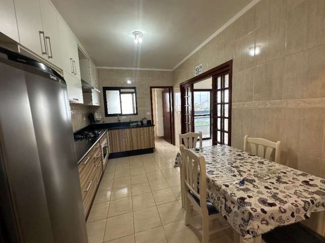 Lindo apartamento 50 metros da praia em Mongaguá