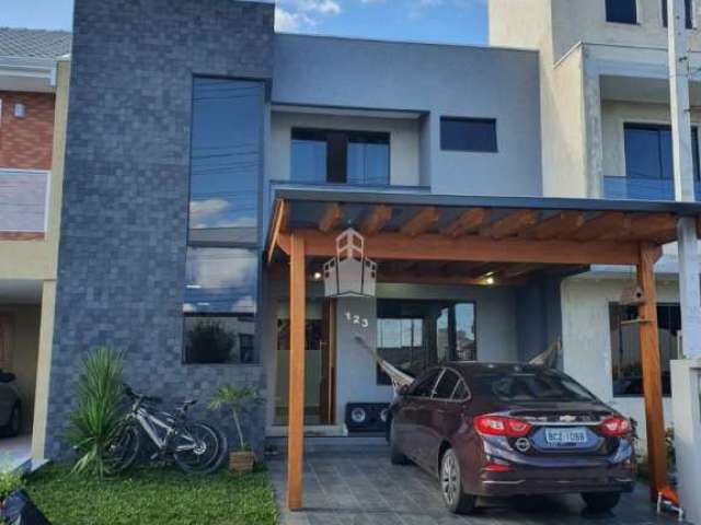 Casa em condomínio fechado com 4 quartos à venda na Rua Francisco Alves Ferreira, 640, Vila Glória, Campo Largo por R$ 640.000