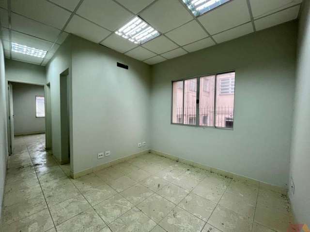 Sala comercial para alugar, na região do Jardim São Paulo. Próximo ao metro Jardim São Paulo