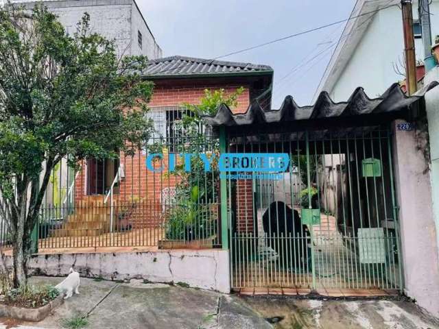 Casa com 3 quartos à venda na Rua Brás de Faria, --, São Salvador, São Paulo por R$ 589.000