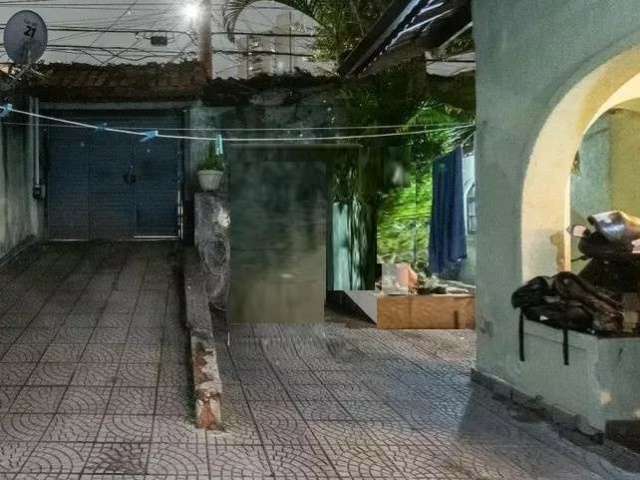 Casa com 3 quartos à venda na Rua Francisco Tapajós, --, Vila Santo Estéfano, São Paulo por R$ 1.100.000