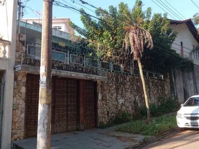 Casa com 3 quartos à venda na Rua Antônio Vita, --, Jardim Maia, Guarulhos por R$ 790.000