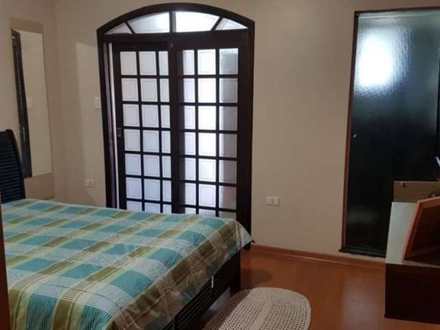 Casa com 4 quartos à venda na Rua Camamu, --, Jardim Presidente Dutra, Guarulhos por R$ 535.000