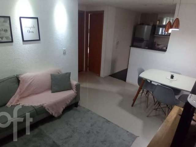 Apartamento com 2 quartos à venda na Avenida River, --, Água Chata, Guarulhos por R$ 220.000