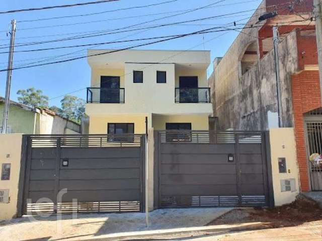 Casa com 3 quartos à venda na Ibirataí, --, Jardim Presidente Dutra, Guarulhos por R$ 540.000