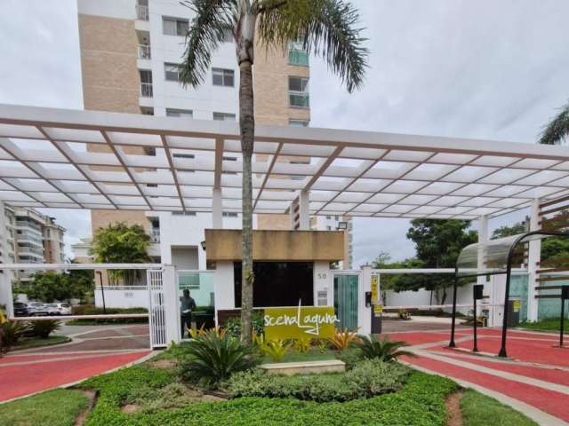 Luxuoso apartamento mobiliado na Barra da Tijuca-156m2-03 suítes-dependência.