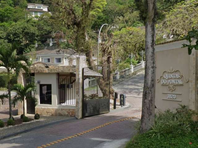 Casa de luxo a venda no Recreio-4 suítes-744m 2.