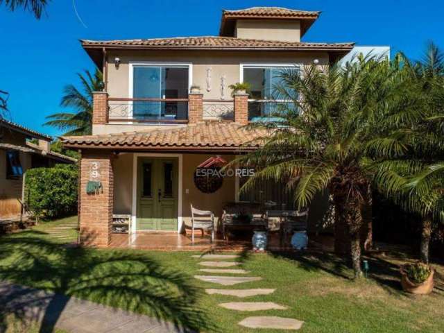 Casa em Condomínio Completo com Piscina Privativa e Vista para o Lago!