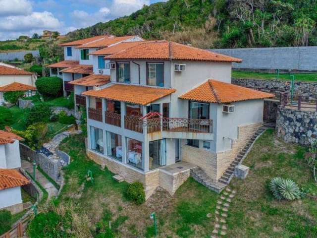 Casa em condomínio frente mar com vista panorâmica!