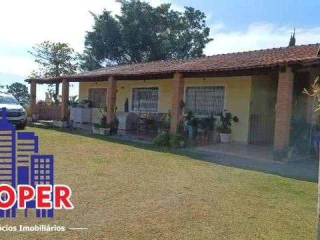 Lindo sitio de 24.000 m²/casa sede/piscina/área gourmet e 5 quiosques à venda em atibaia