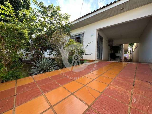 Casa Jd Naipi à venda, 170 m  por R  400.000 - Jardim Naipi - Foz do Iguaçu PR