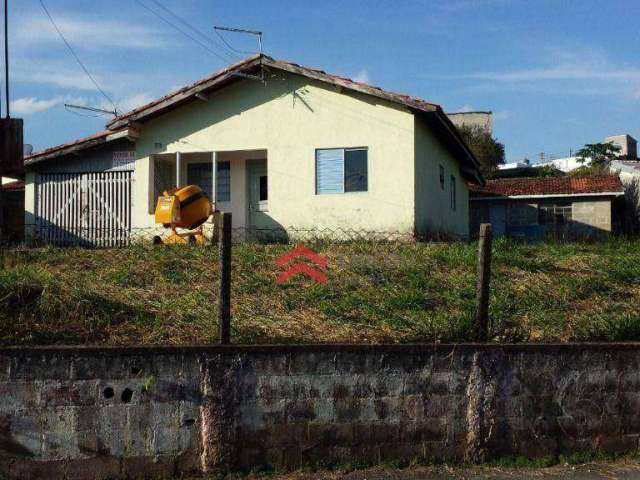 Linda Casa com Edícula