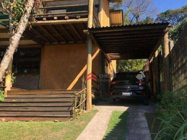 Casa com 2 dormitórios 256 m² - Fazendinha