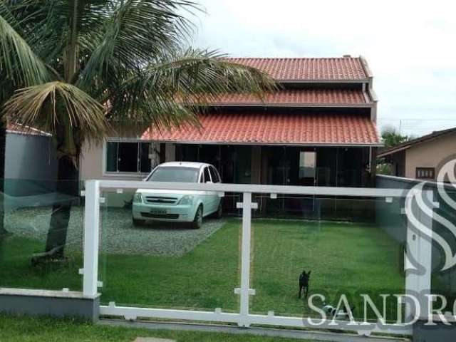 Casa para Venda em Balneário Barra do Sul, Costeira, 3 dormitórios, 2 banheiros